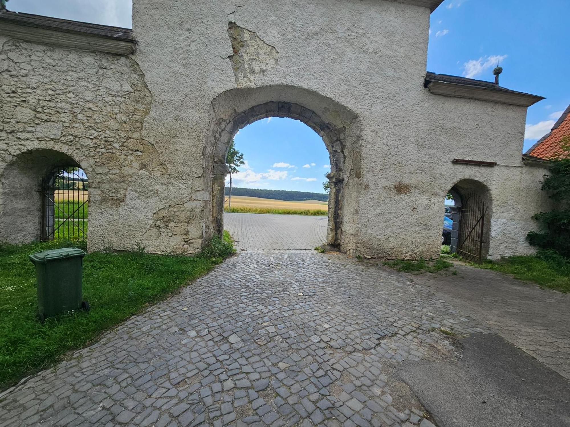 Hotel Zur Schmiede Heiningen Exterior foto